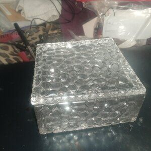 Handmade Clear Cobblestone Jewelry Box